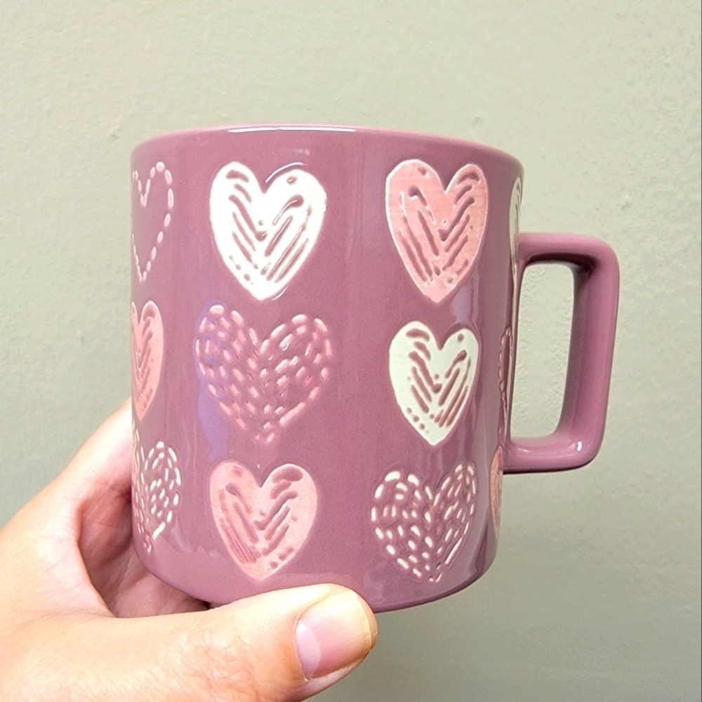 NWT Starbucks 2024 LATAM Valentine Release Coffee Mug, 12 oz